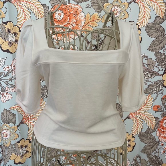 Banana Republic Crop Top - Picture 3 of 5